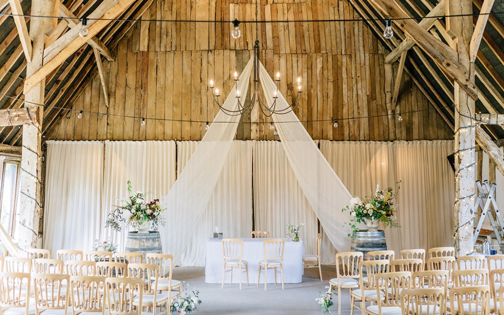 clock  barn